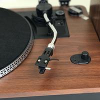 Camden Turntable With Speakers [Tech & Turntables]